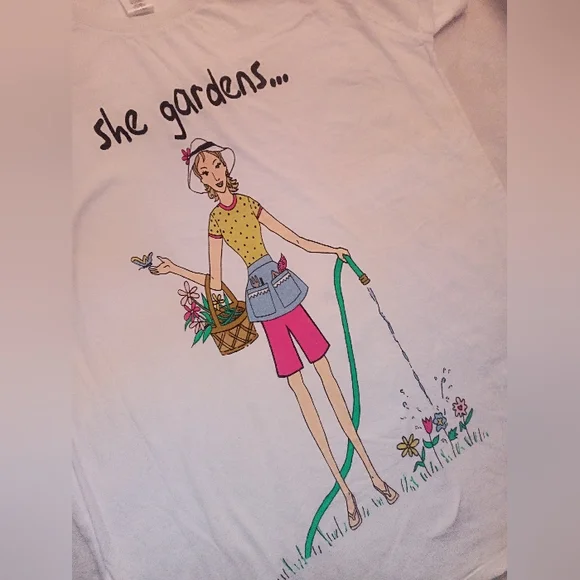 **Vintage** Simply Basic (Sleepwear) Graphic T-Shirt Dress with Gardening Print - Picture 6 of 9